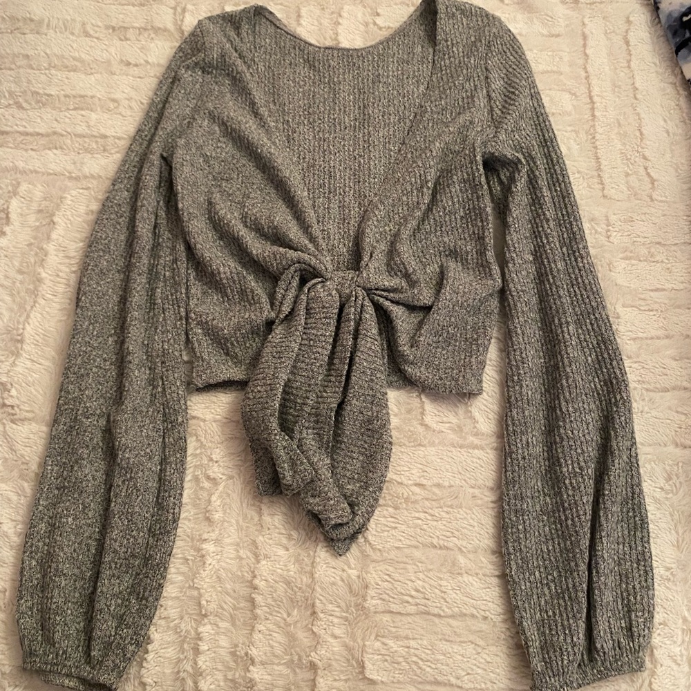 From Hollister. Size S. Grey sweater long sleeve cover.